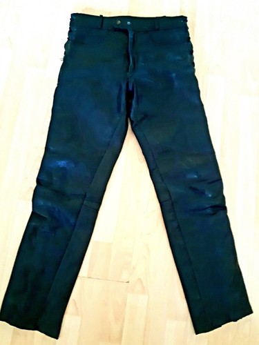 Schwarze lederhose biker - schwarze,